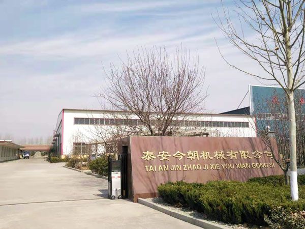 輪式行走機(jī)構(gòu)和足式行走機(jī)構(gòu)的特點(diǎn)和各自適用的場(chǎng)合。